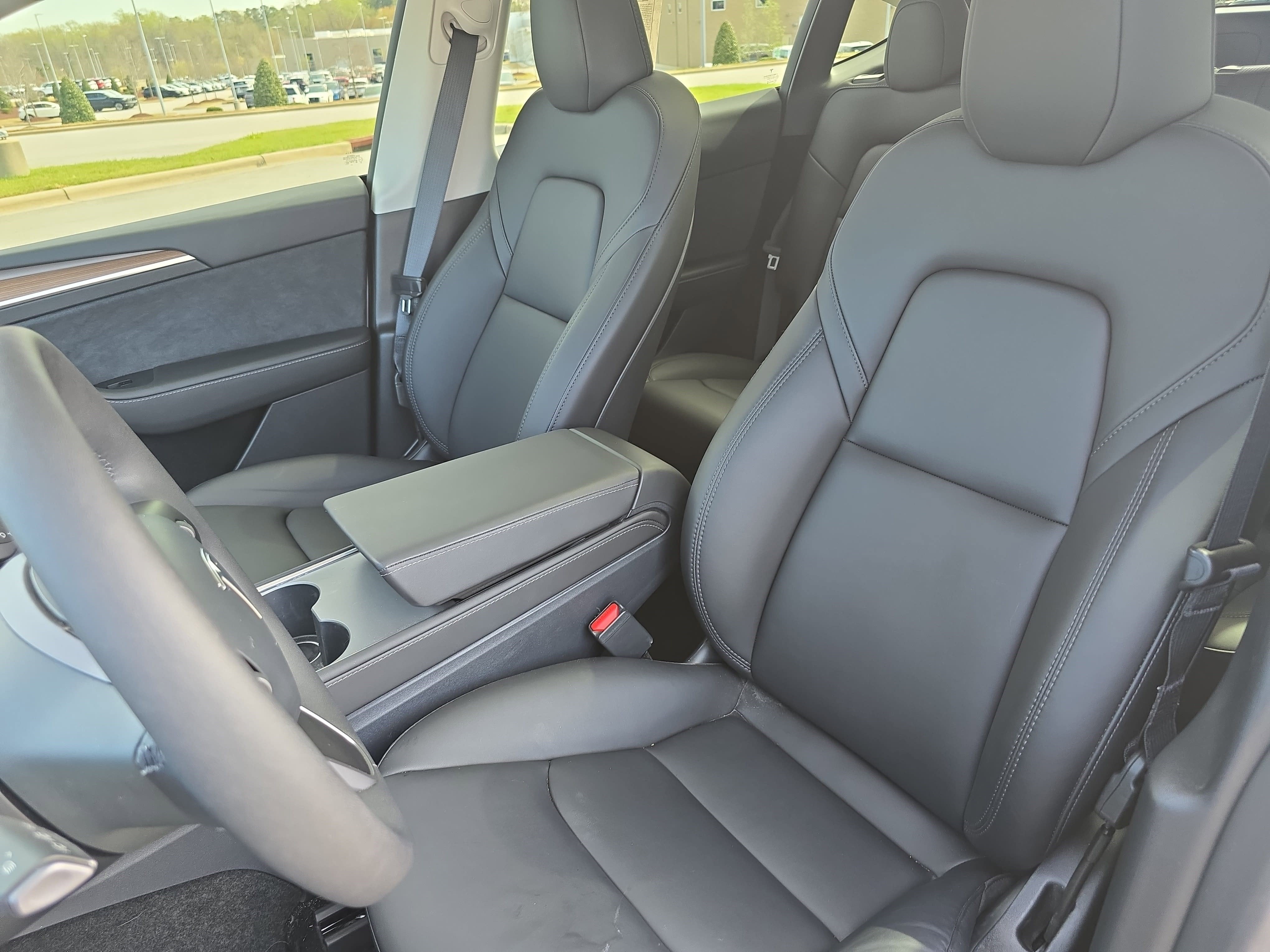 2025 Tesla Model Y Long Range