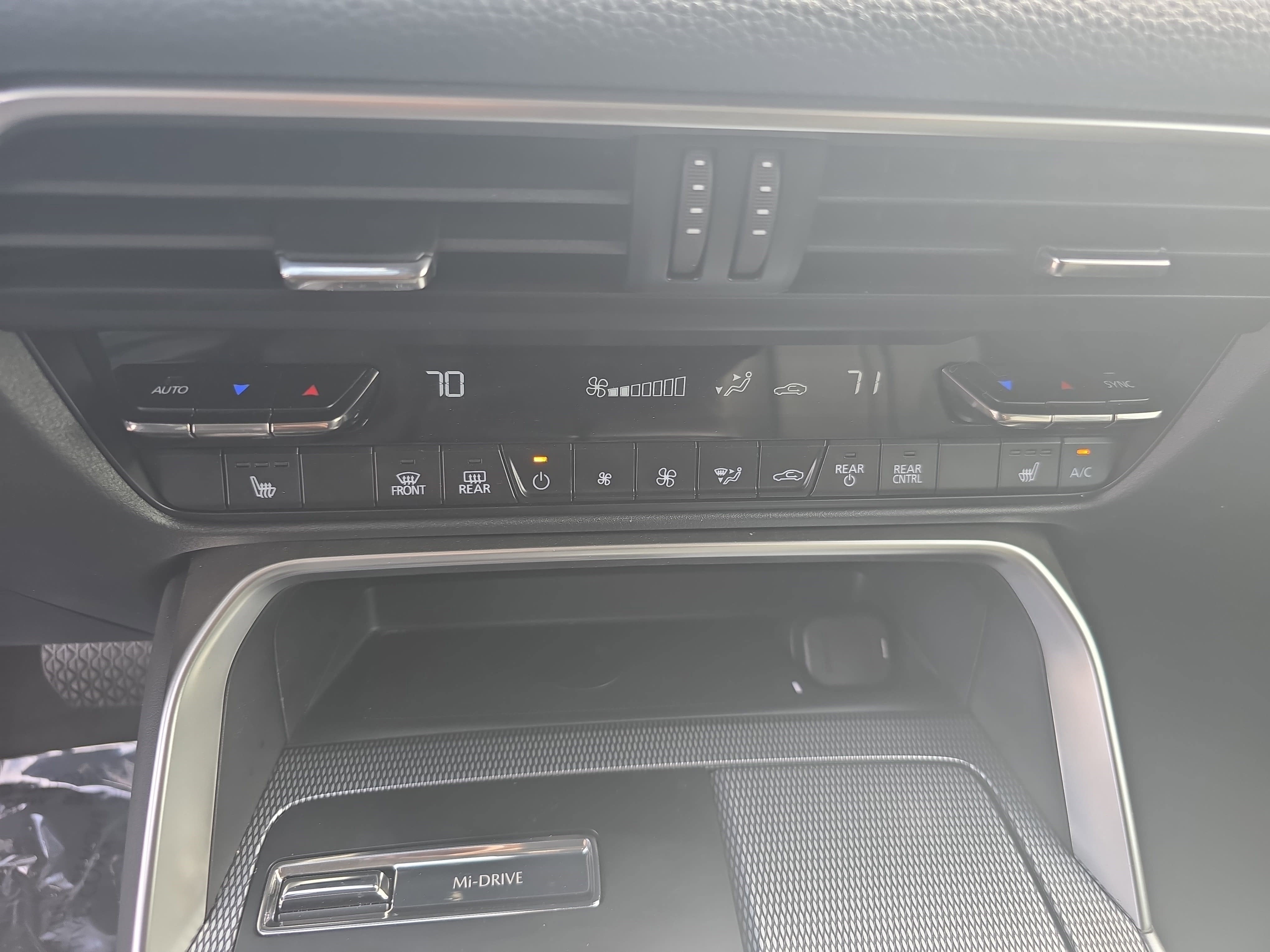 2025 Mazda Mazda CX-90 Preferred Package