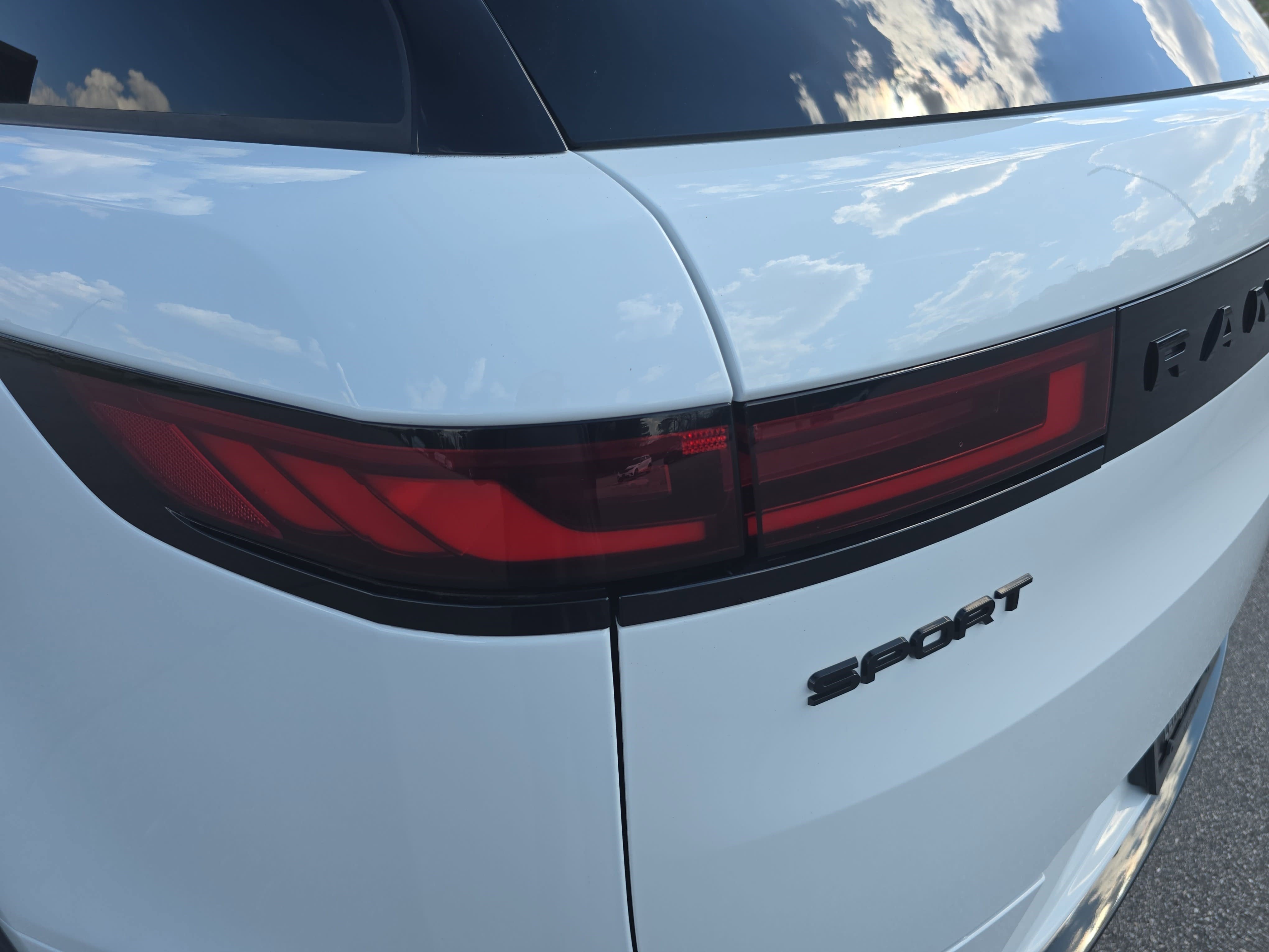 2024 Land Rover Range Rover Sport Dynamic SE