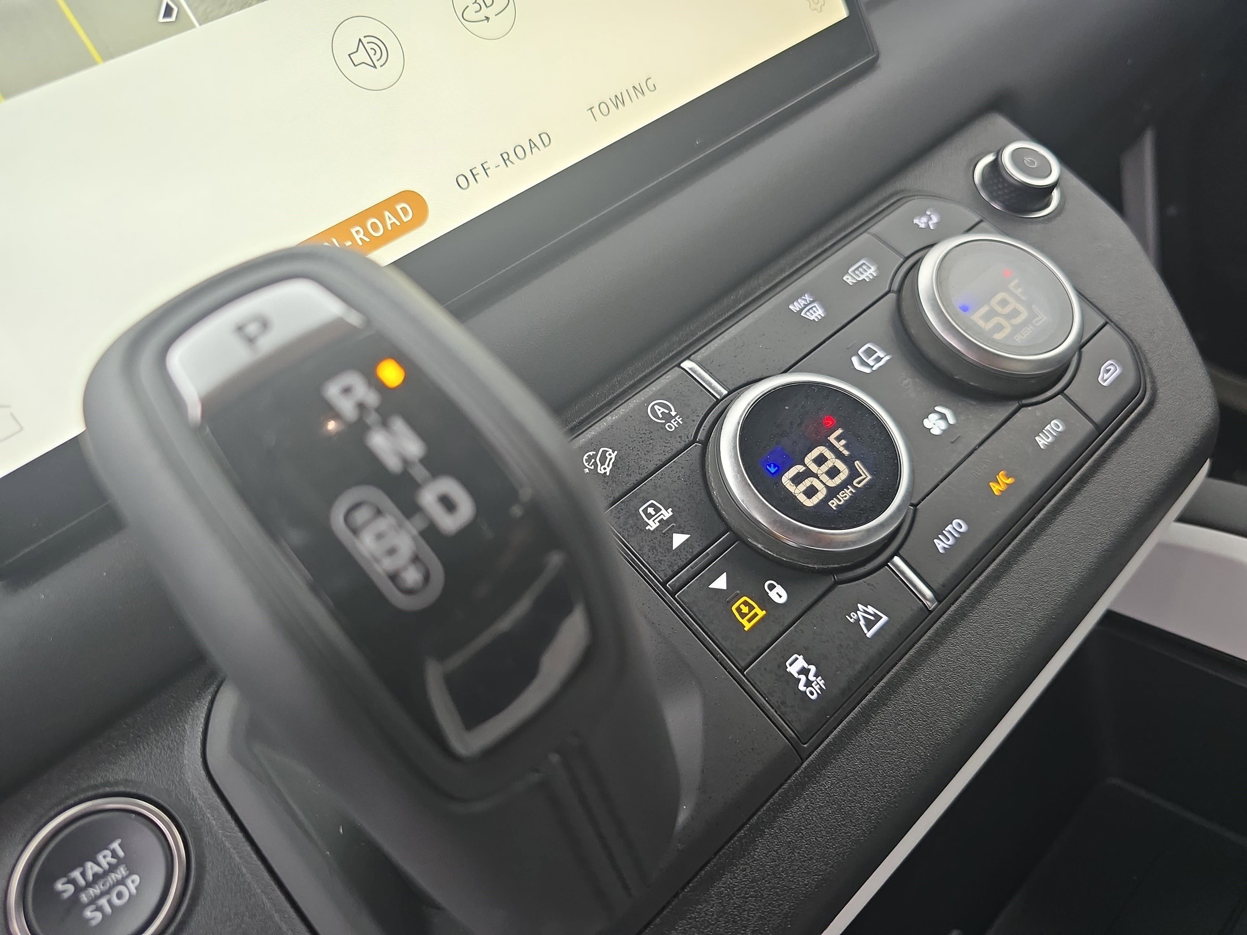 2025 Land Rover Defender S