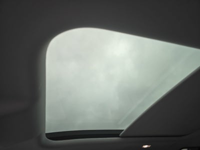 2025 Land Rover Defender S