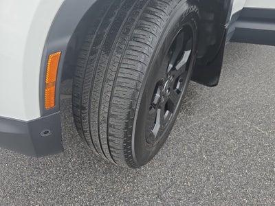 2025 Land Rover Defender S