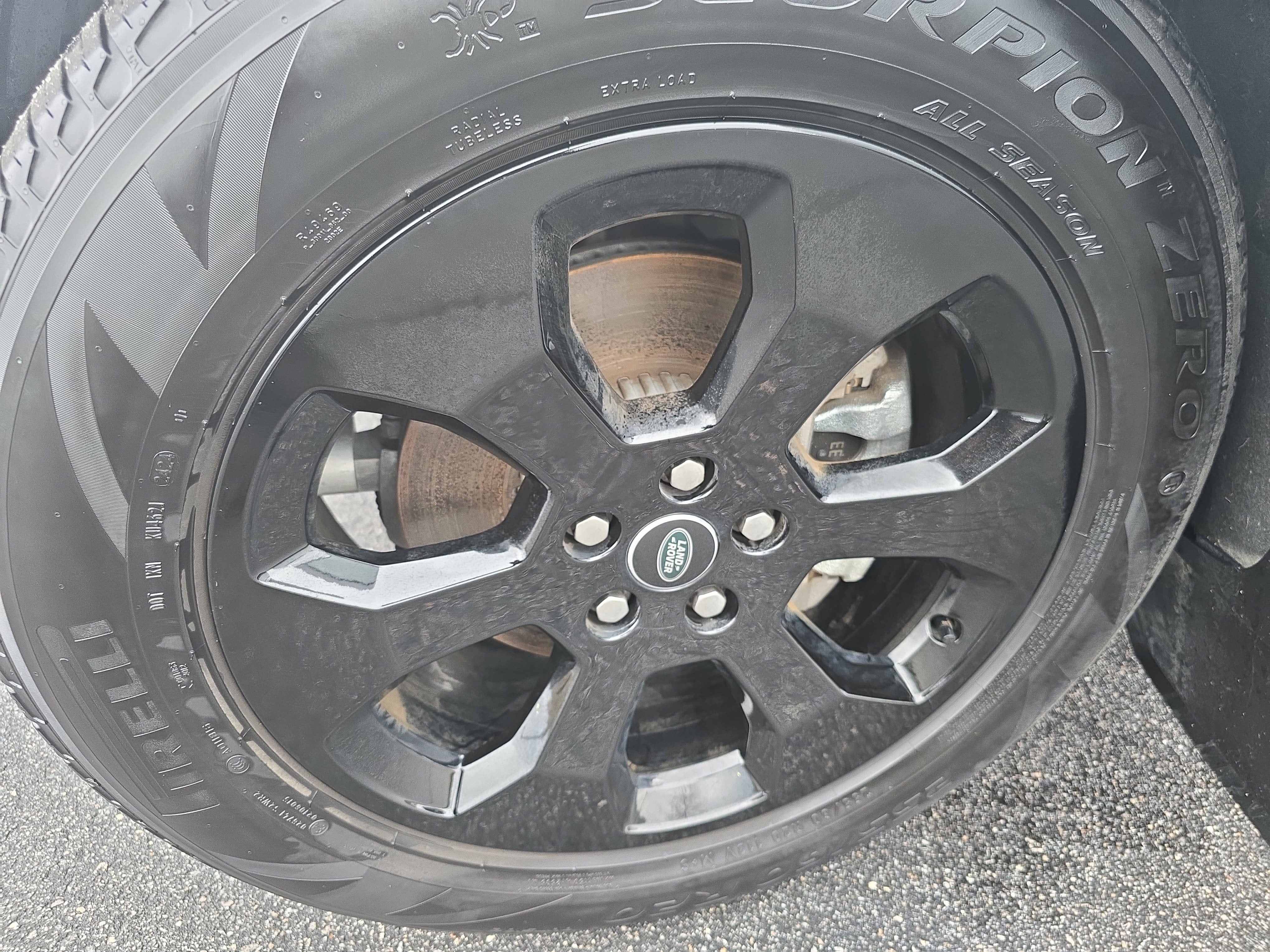 2025 Land Rover Defender S