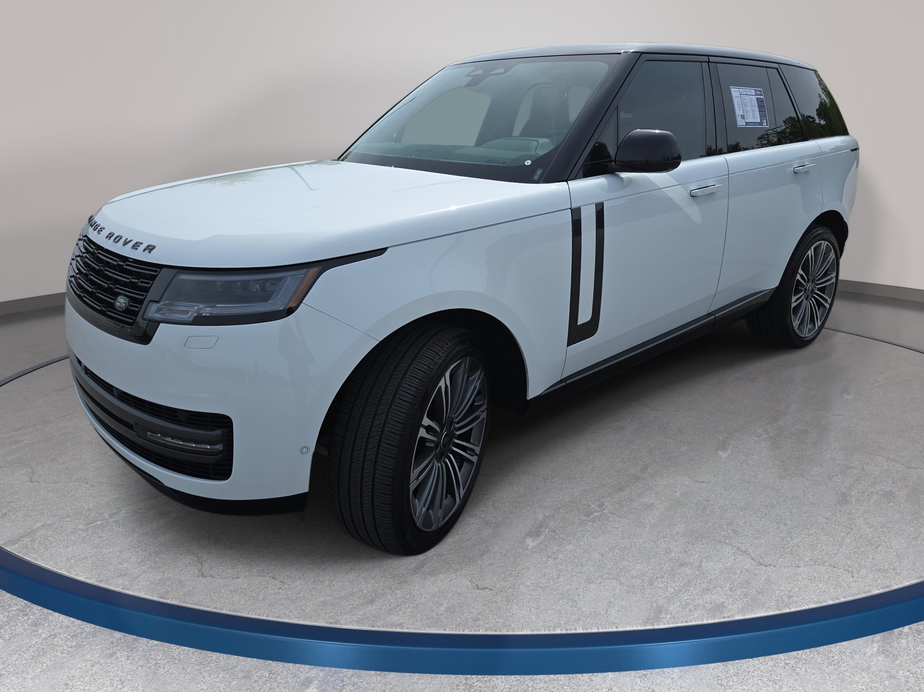2025 Land Rover Range Rover SE