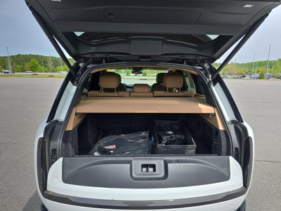 2025 Land Rover Range Rover SE