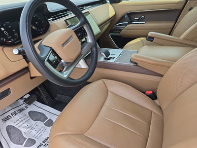 2025 Land Rover Range Rover SE