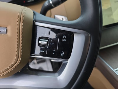 2025 Land Rover Range Rover SE
