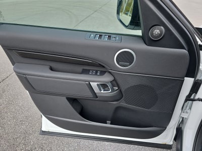 2025 Land Rover Discovery S