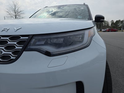 2025 Land Rover Discovery S