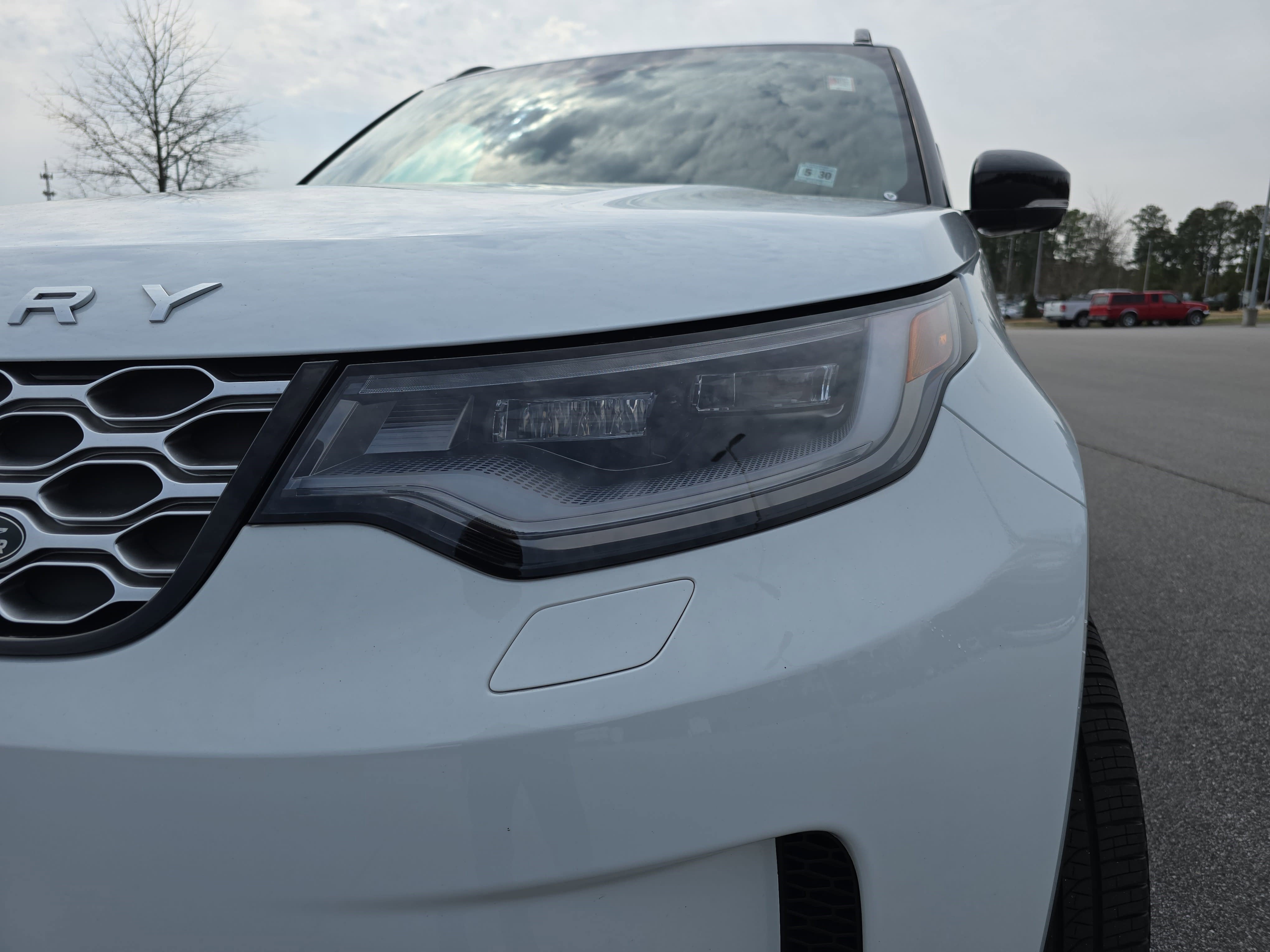 2025 Land Rover Discovery S