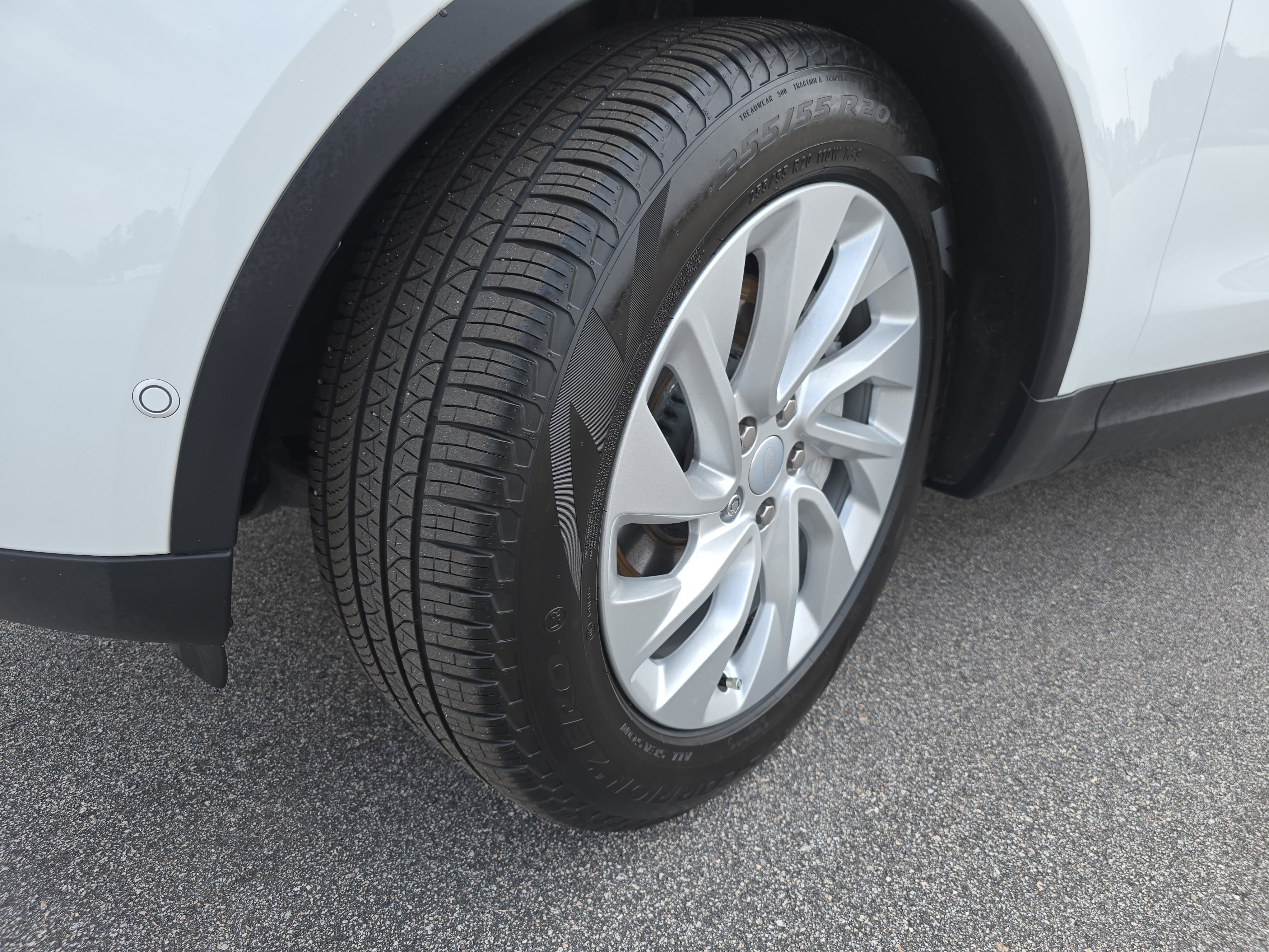 2025 Land Rover Discovery S