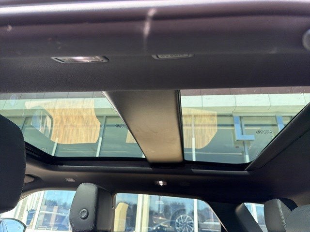 2024 Land Rover Range Rover Evoque Dynamic SE