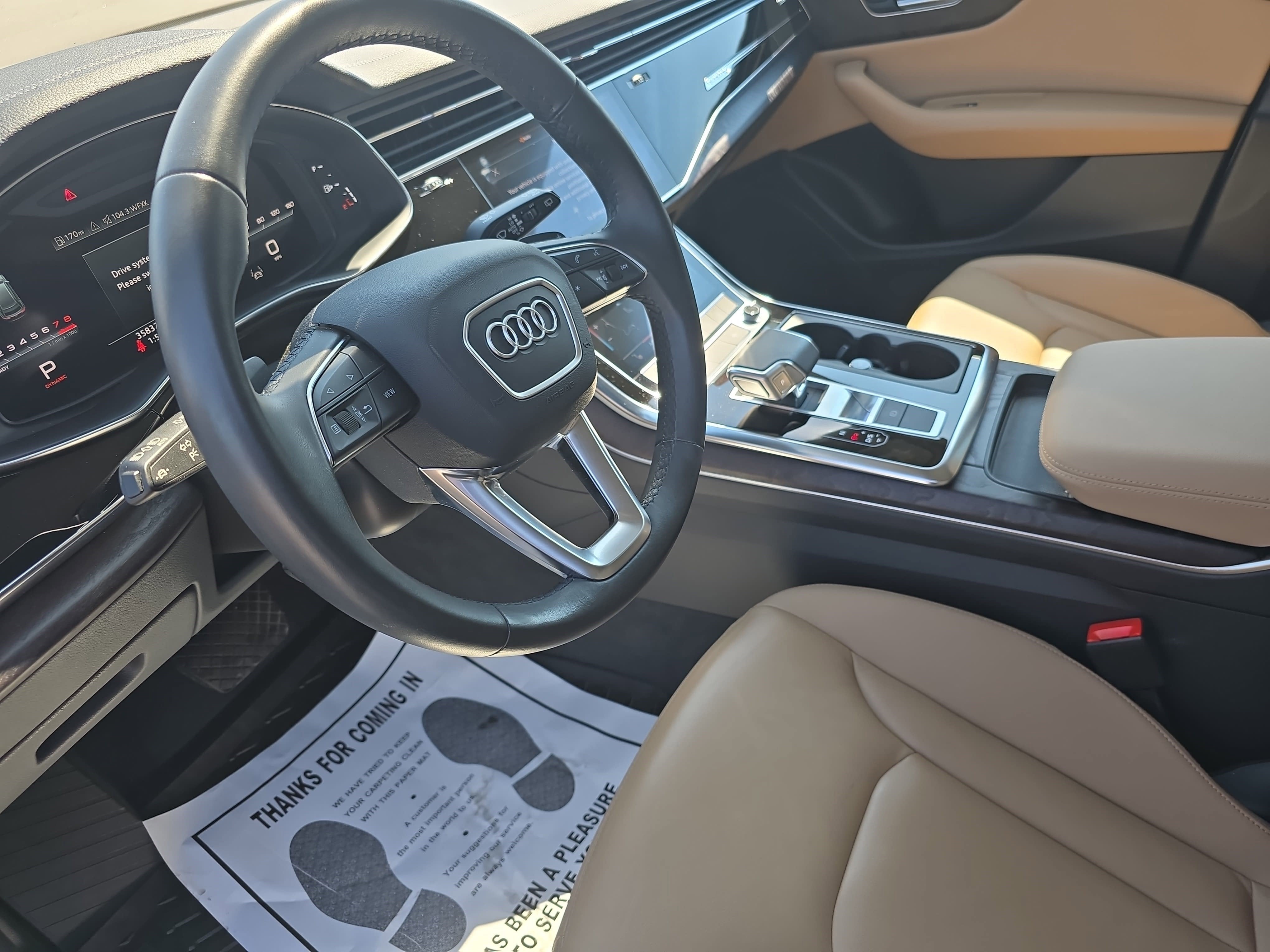 2023 Audi Q8 Premium