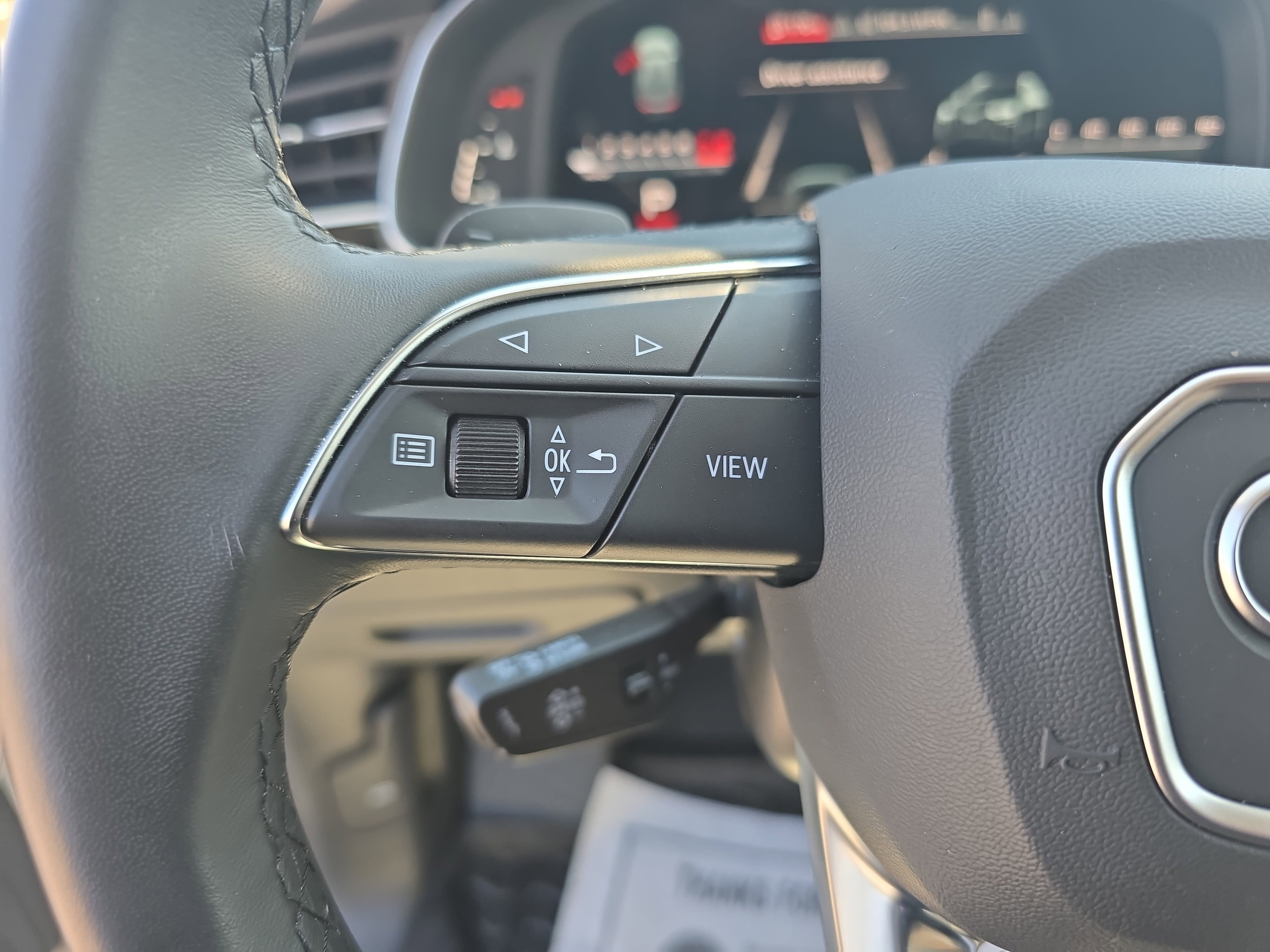 2023 Audi Q8 Premium