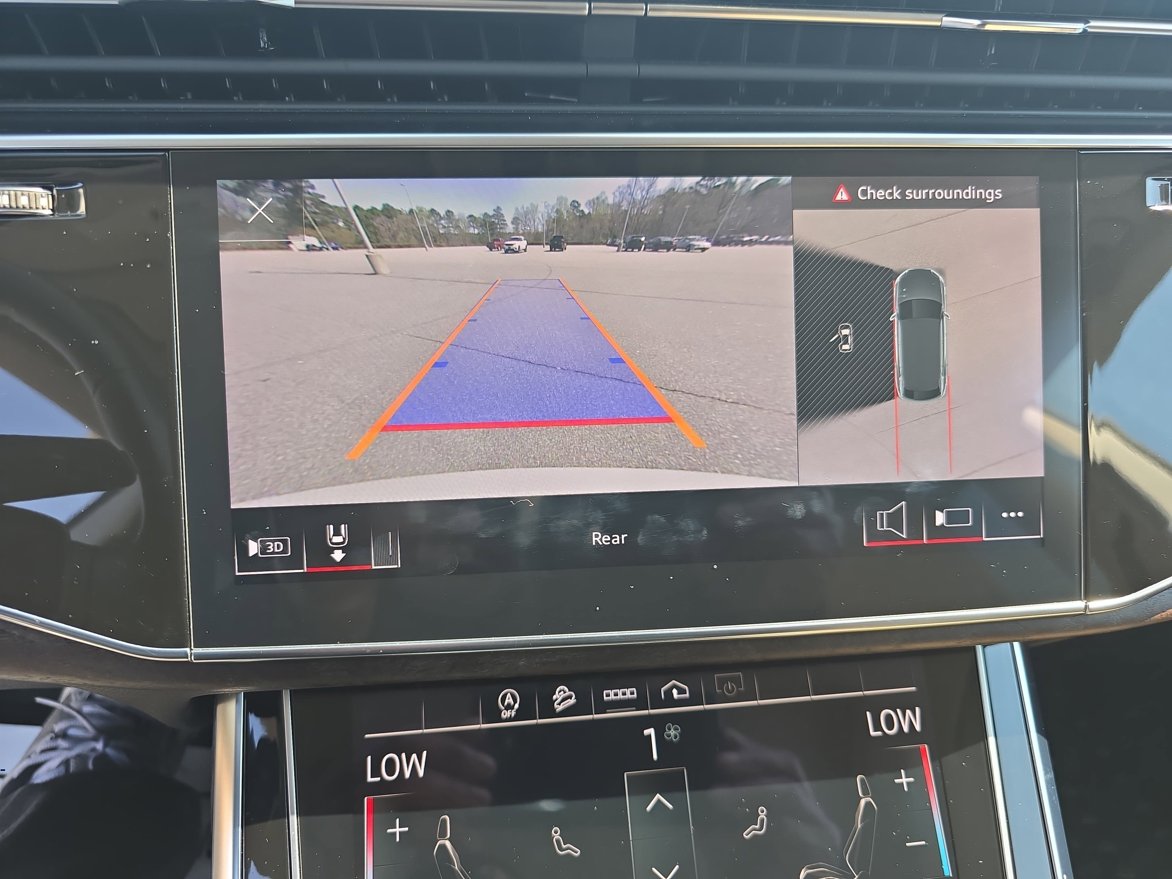 2023 Audi Q8 Premium