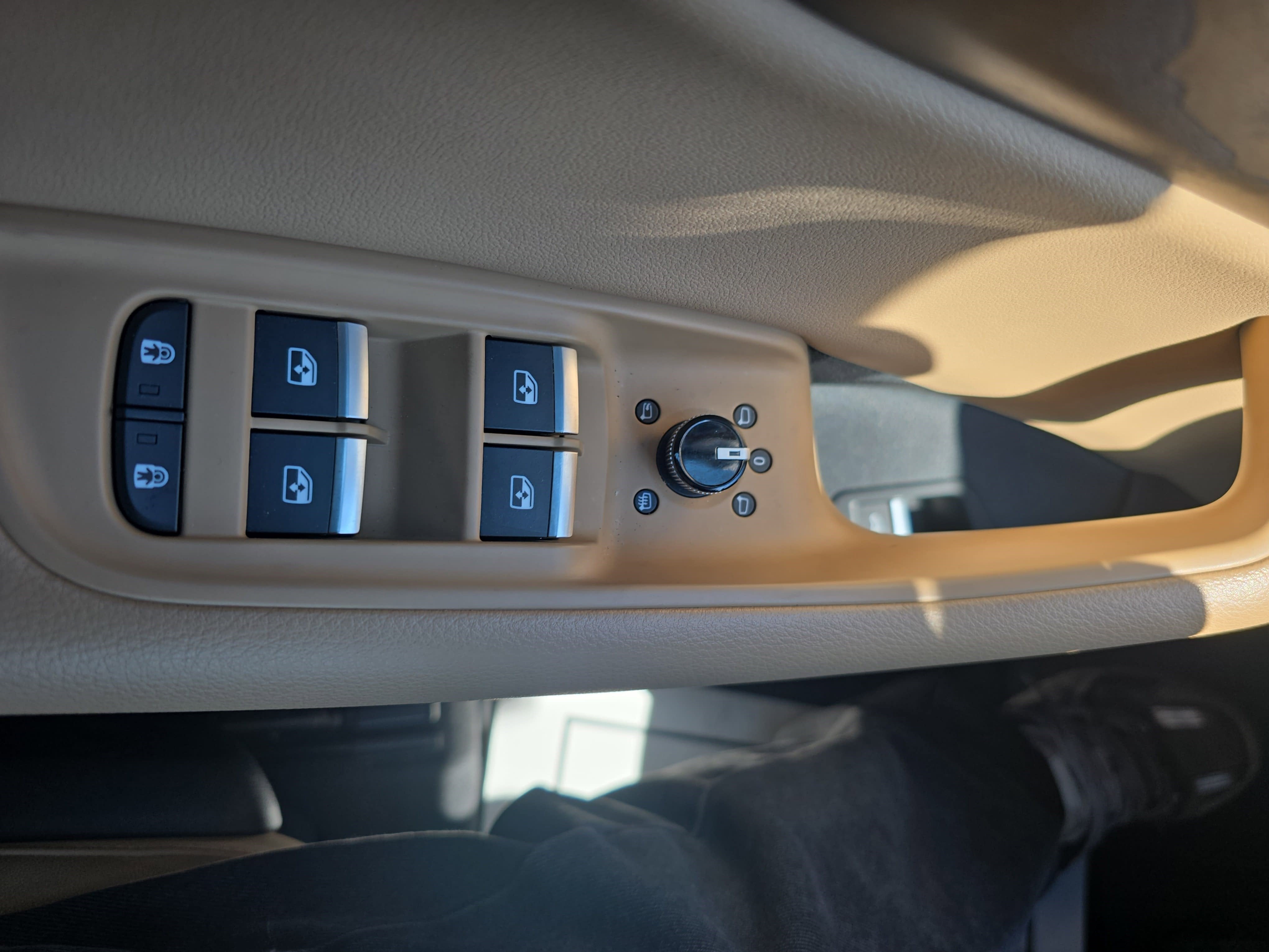 2023 Audi Q8 Premium