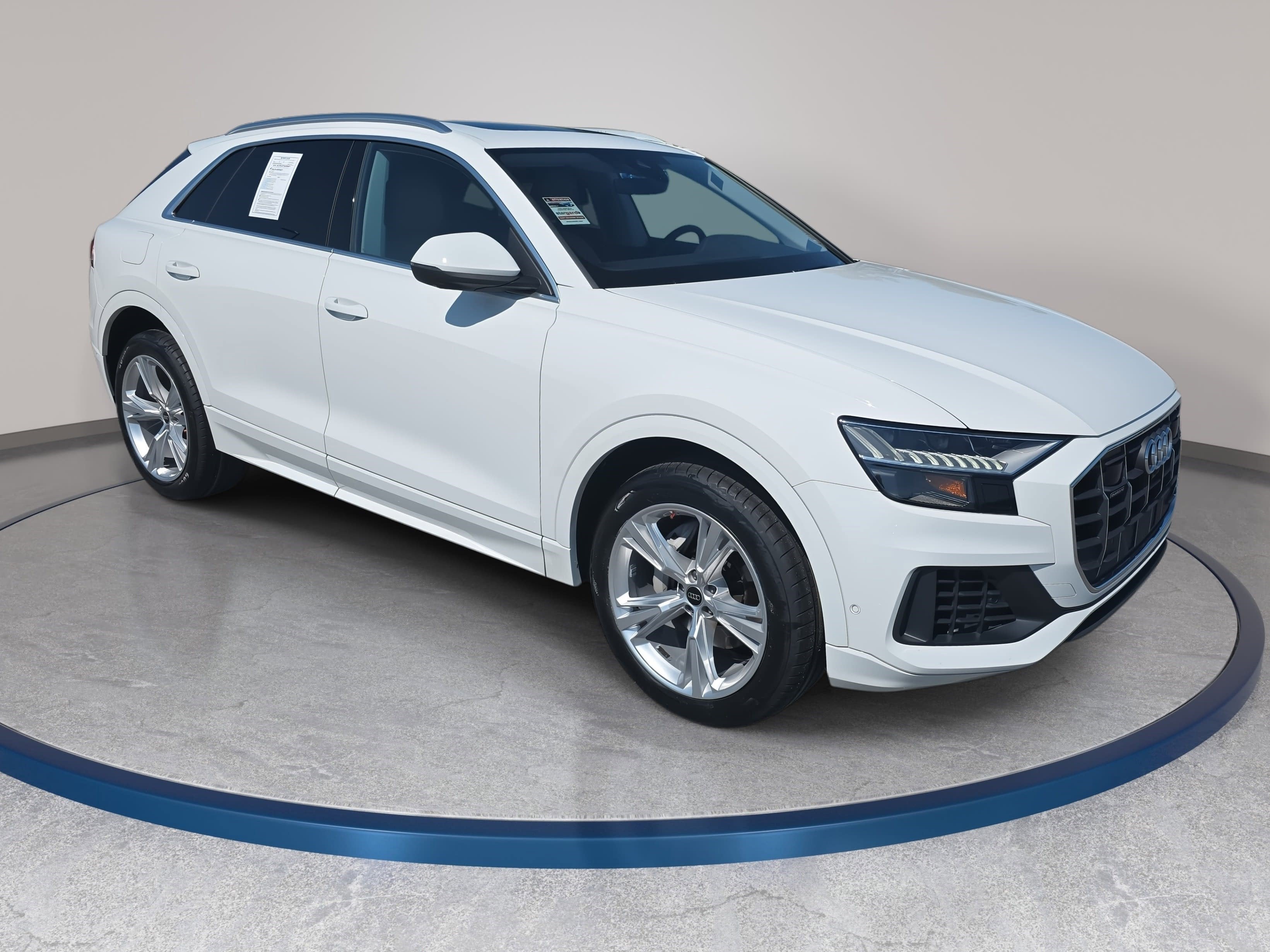 2023 Audi Q8 Premium