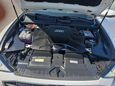 2023 Audi Q8 Premium