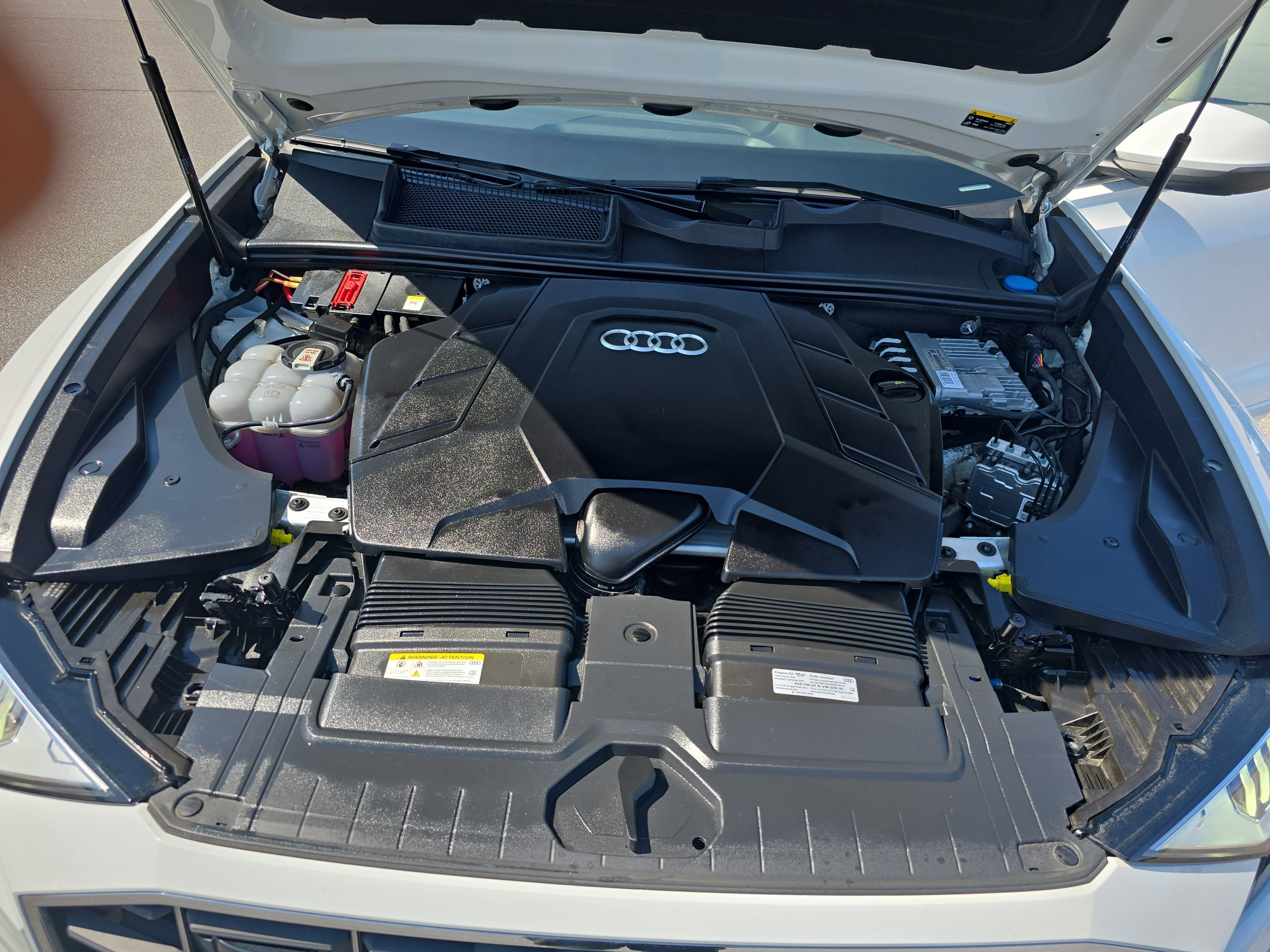 2023 Audi Q8 Premium