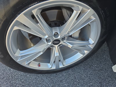 2023 Audi Q8 Premium