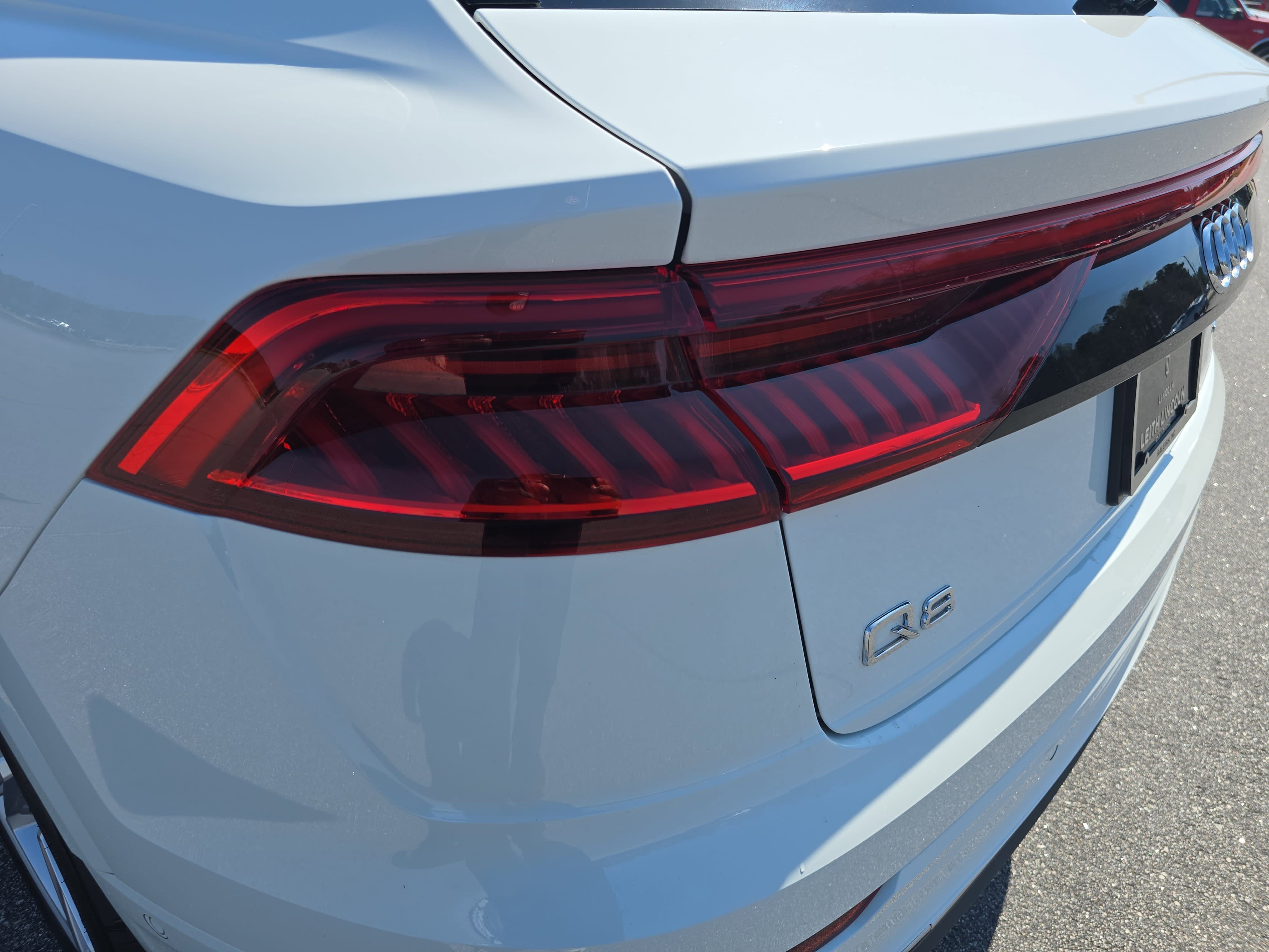 2023 Audi Q8 Premium