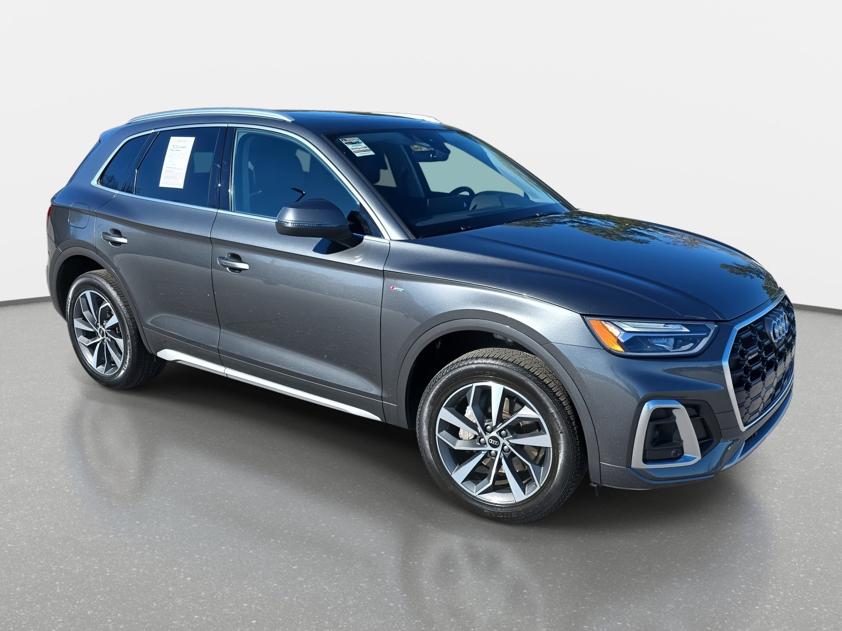 2023 Audi Q5 S line Premium Plus
