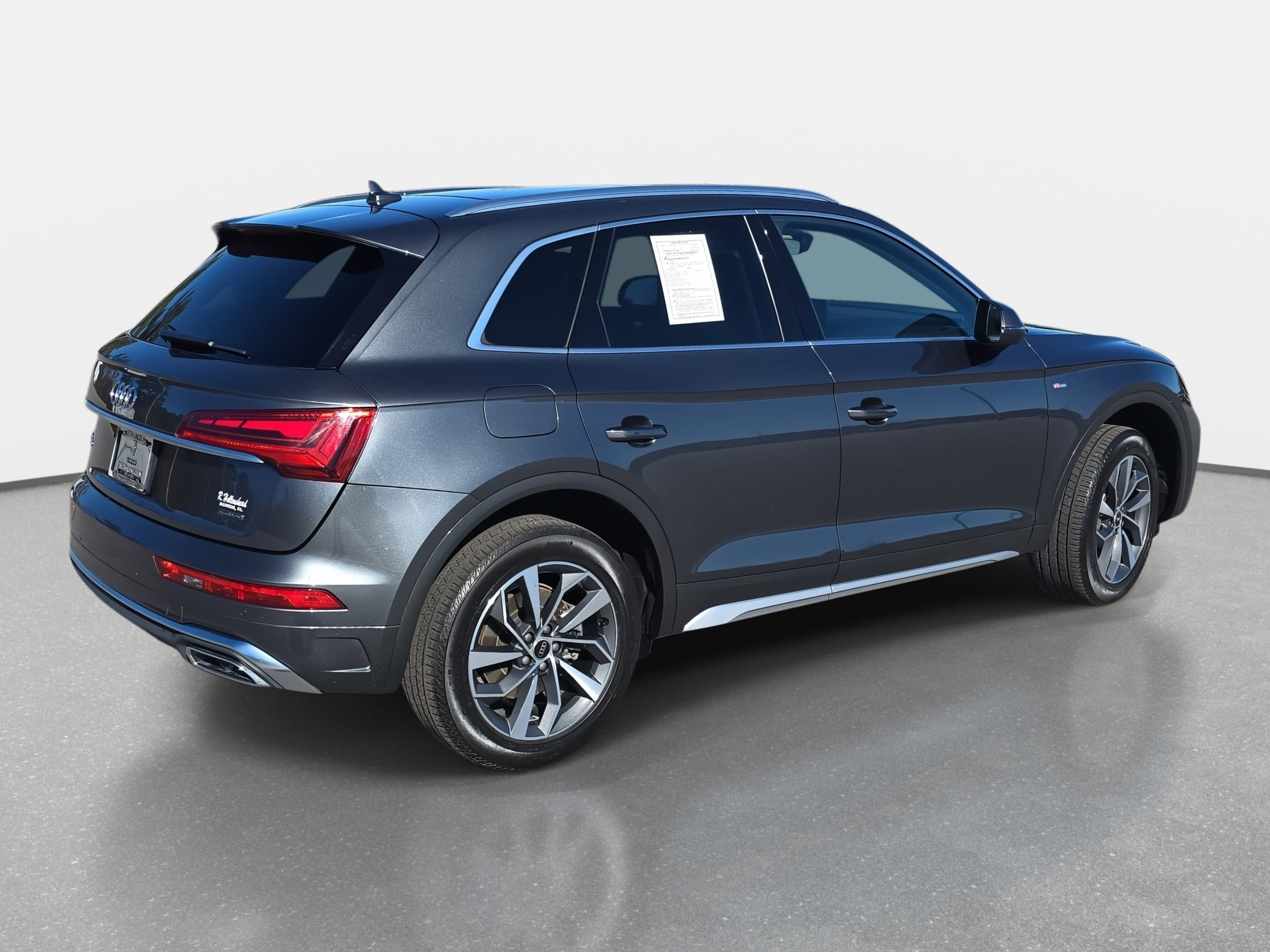 2023 Audi Q5 S line Premium Plus