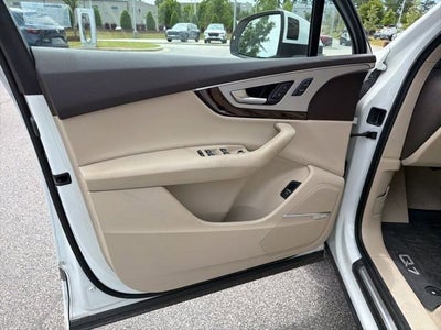 2019 Audi Q7 Premium Plus