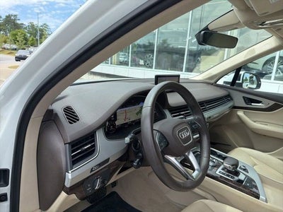 2019 Audi Q7 Premium Plus