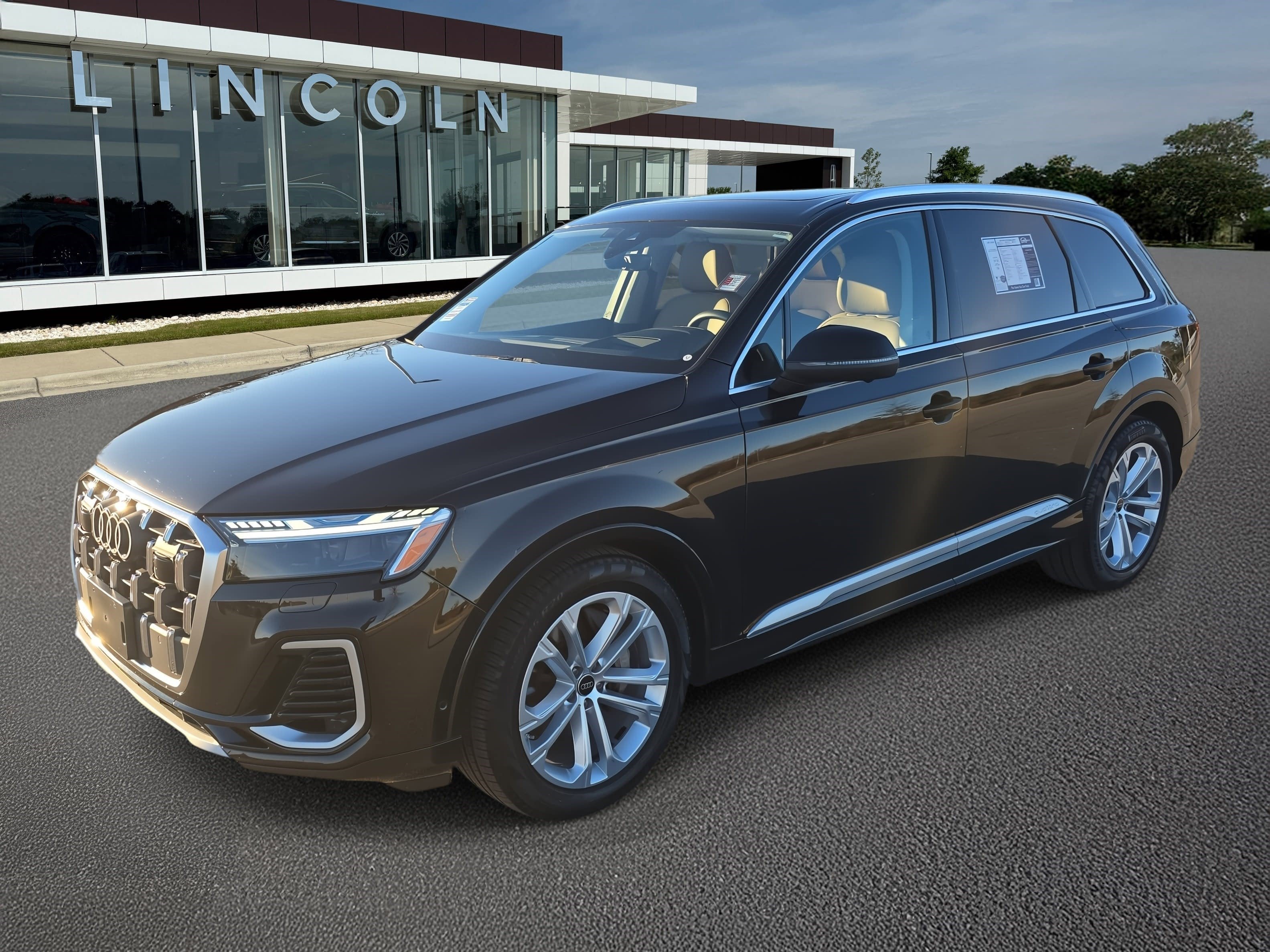 2025 Audi Q7 Prestige