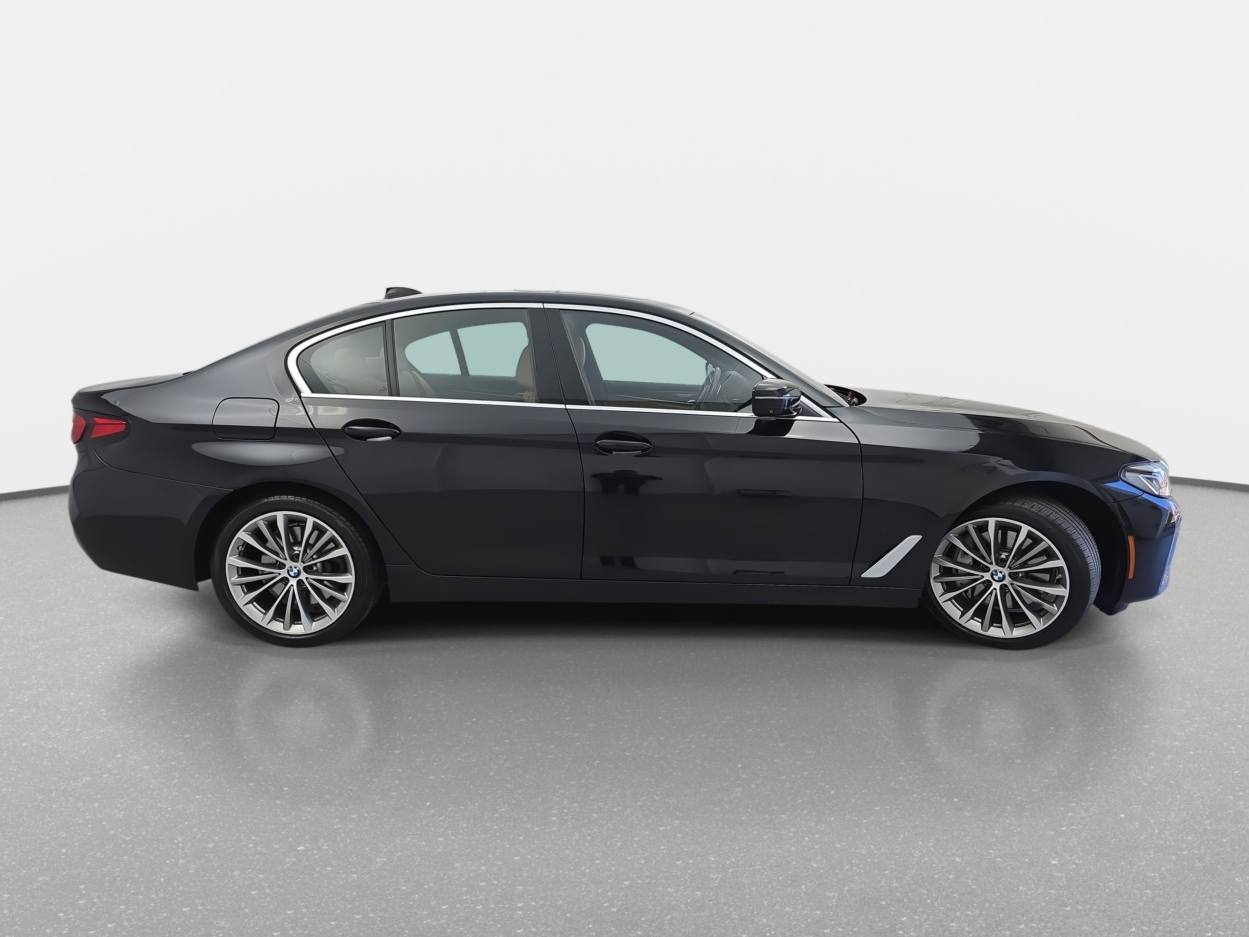 2021 BMW 5 Series 540i