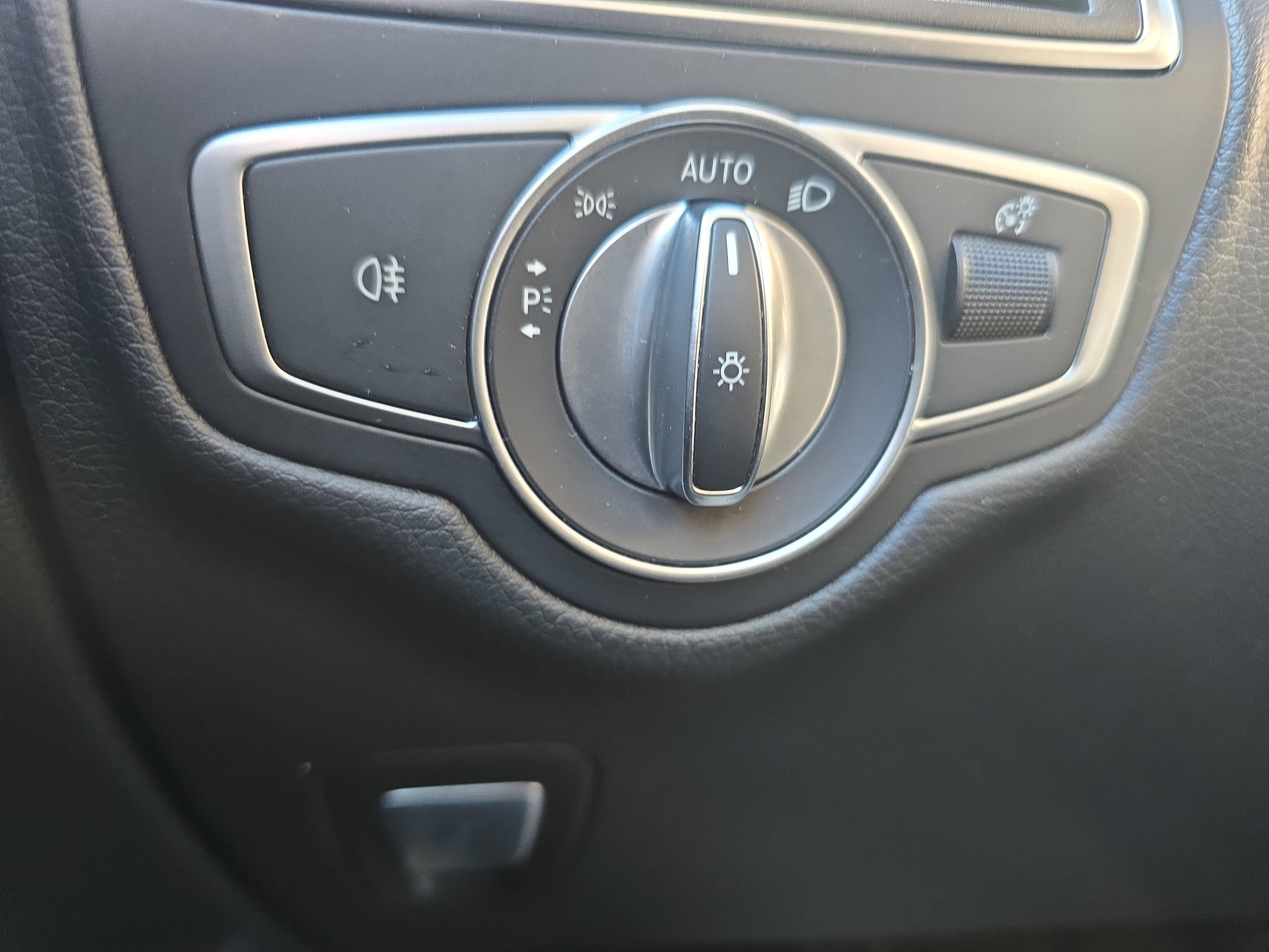 2018 Mercedes-Benz GLC GLC 300