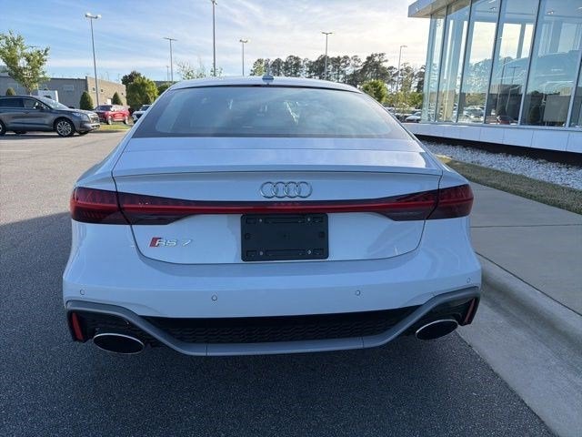 2025 Audi RS 7 performance