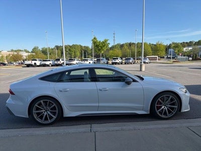 2025 Audi RS 7 performance