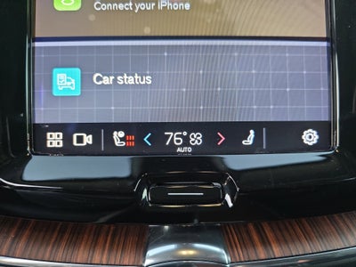 2023 Volvo XC60 Plus Bright Theme