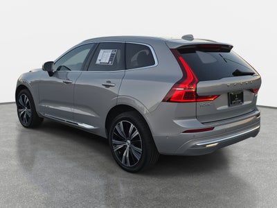 2023 Volvo XC60 Plus Bright Theme