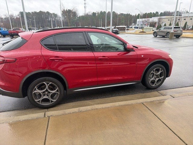 2022 Alfa Romeo Stelvio Ti