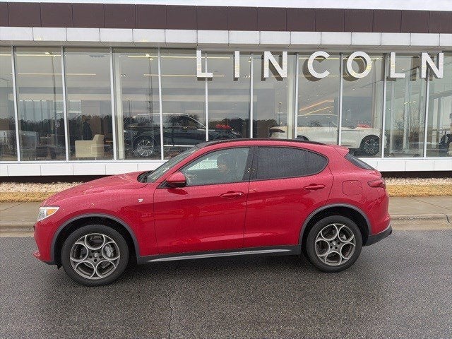 2022 Alfa Romeo Stelvio Ti