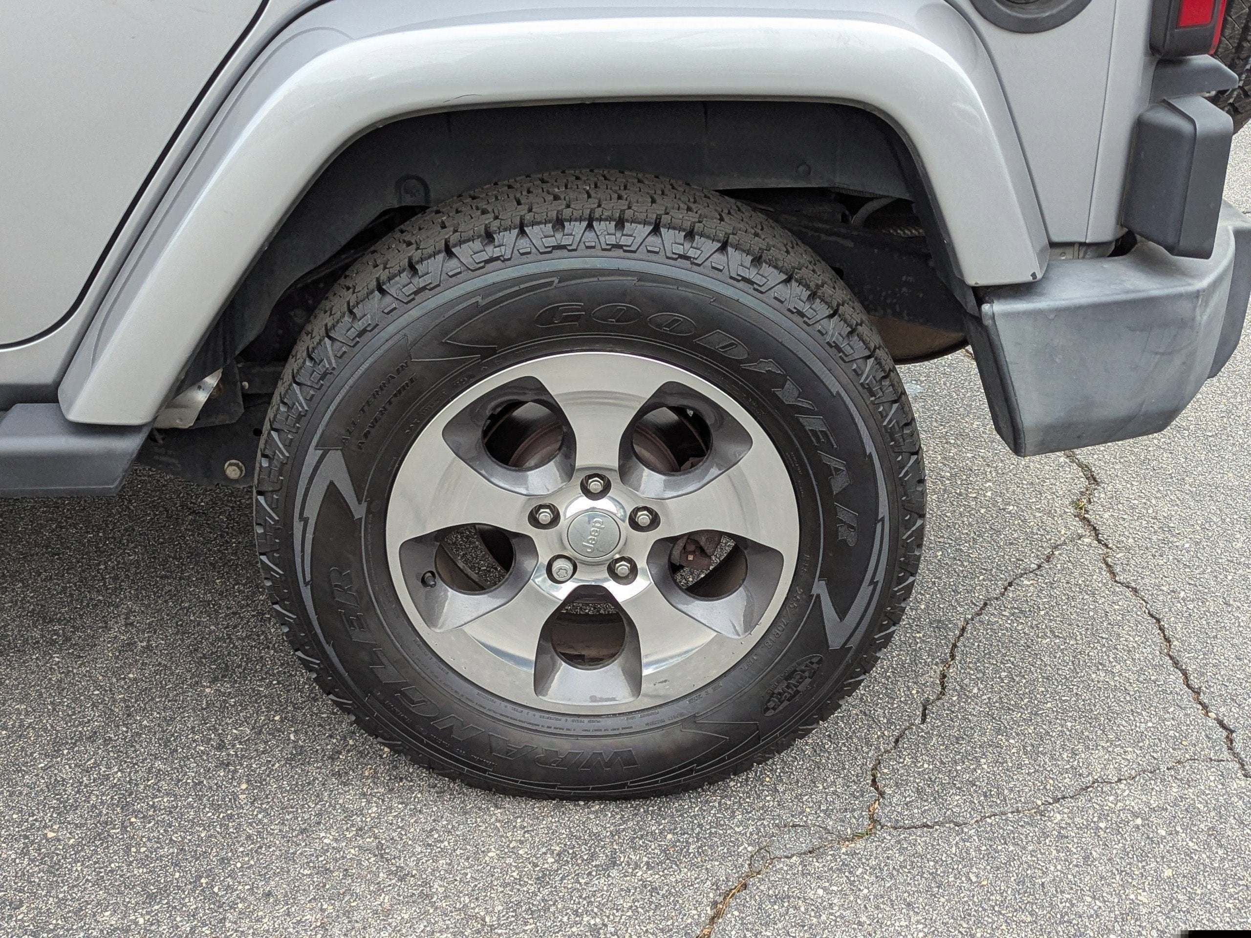 2018 Jeep Wrangler JK Unlimited Sahara