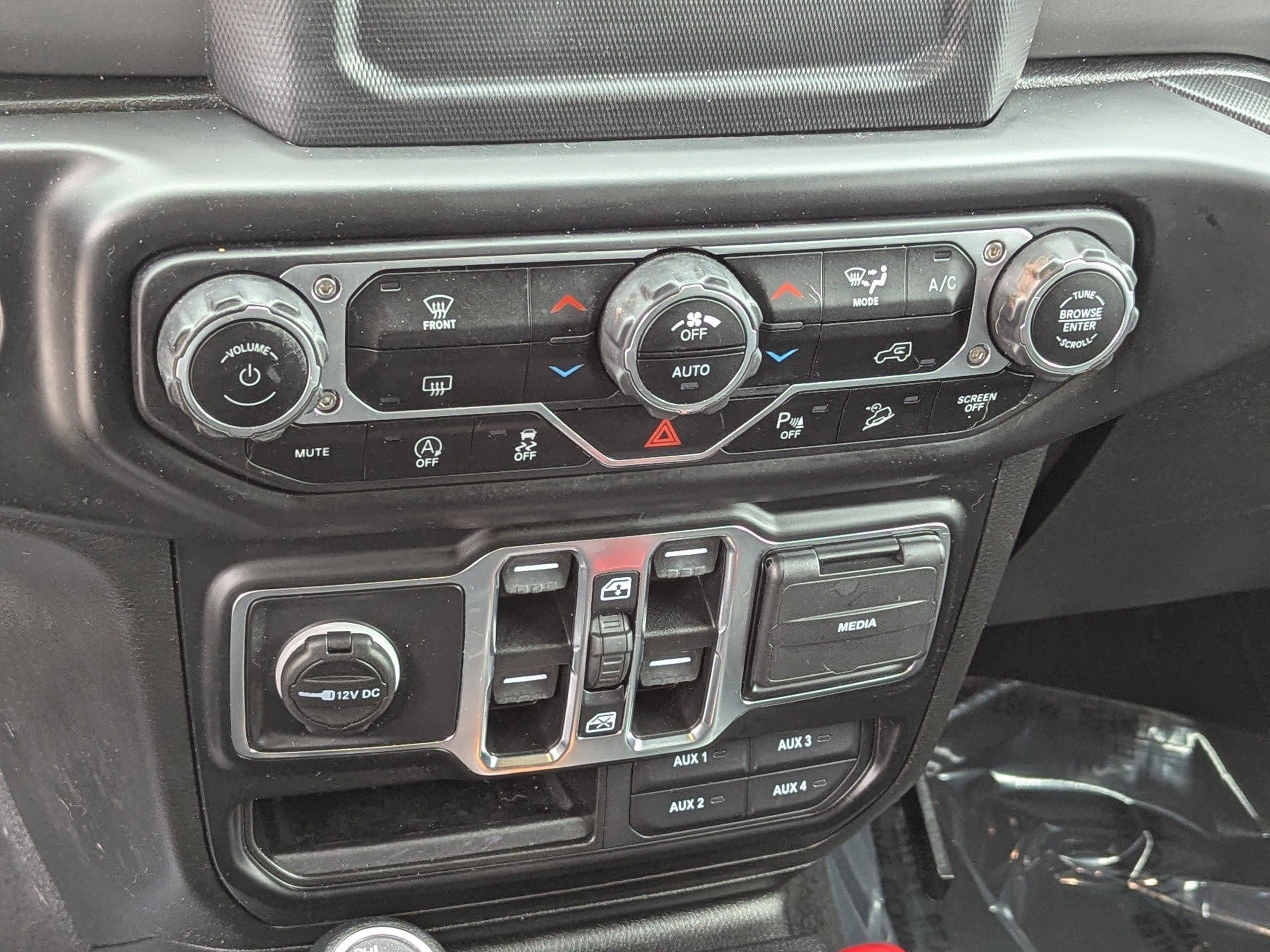 2021 Jeep Wrangler Sport S