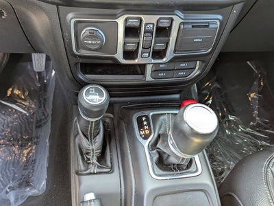 2022 Jeep Wrangler Sahara