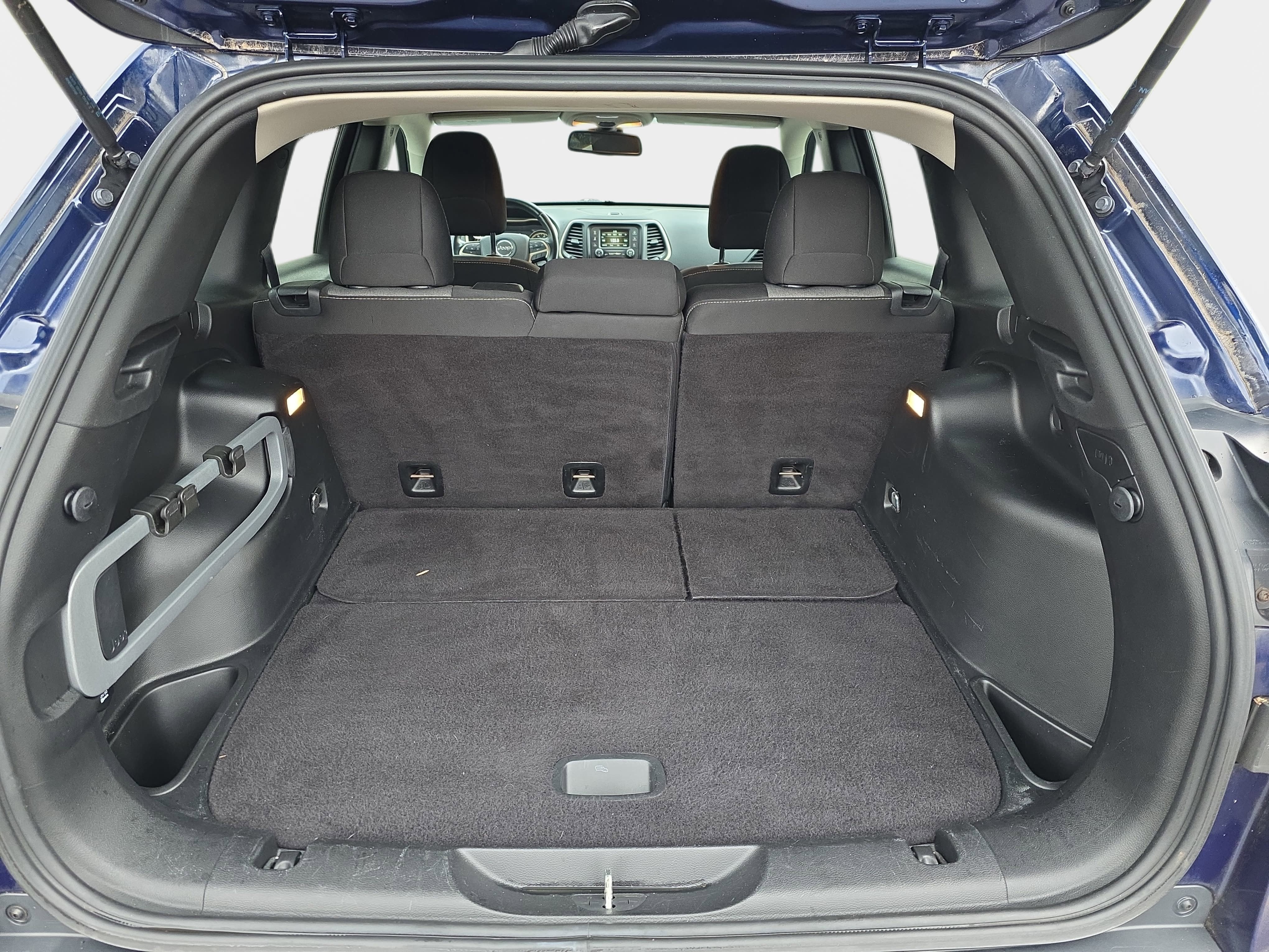 2015 Jeep Cherokee Sport