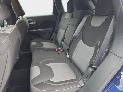 2015 Jeep Cherokee Sport