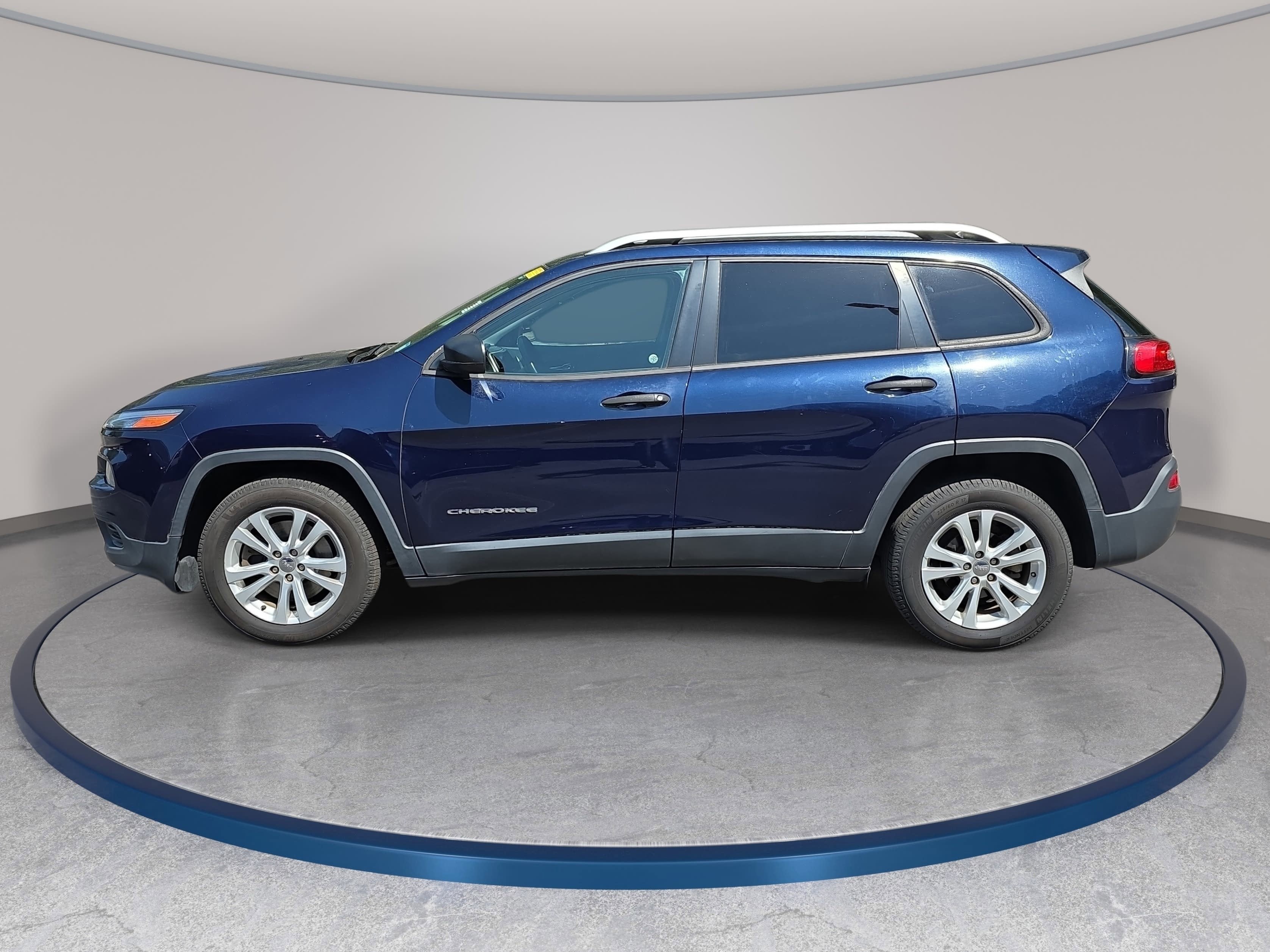 2015 Jeep Cherokee Sport