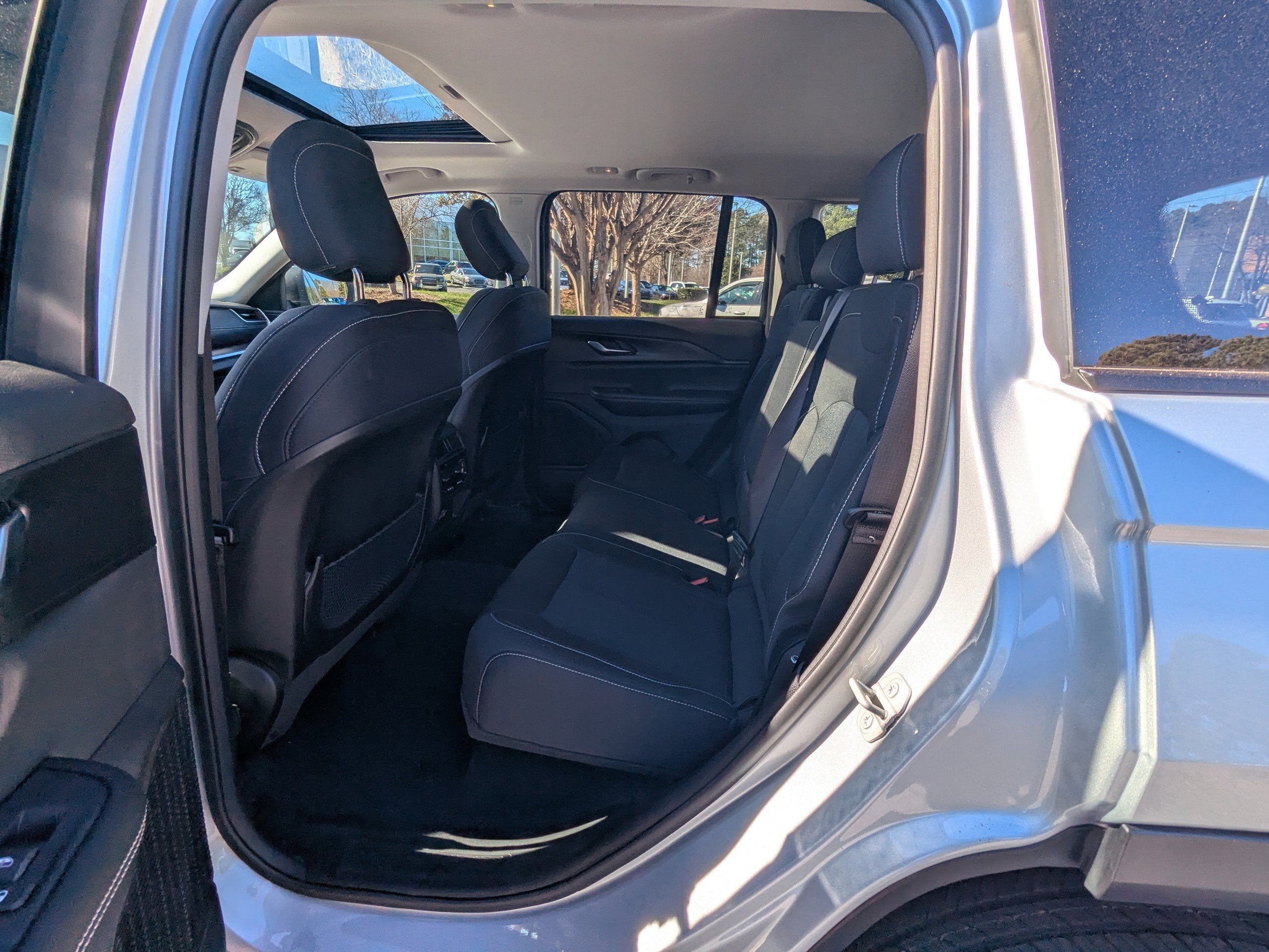 2023 Jeep Grand Cherokee Laredo X