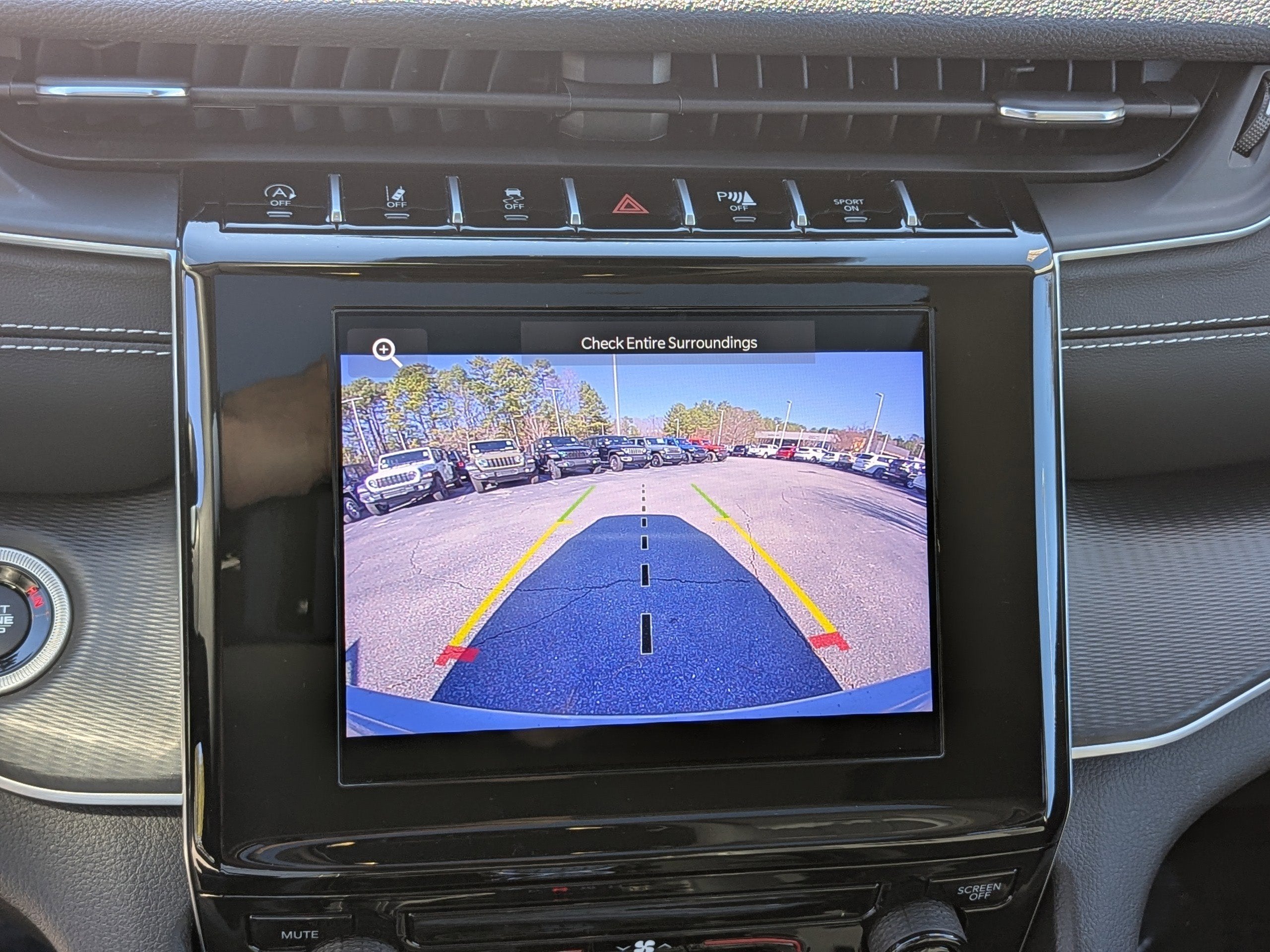 2023 Jeep Grand Cherokee Laredo X