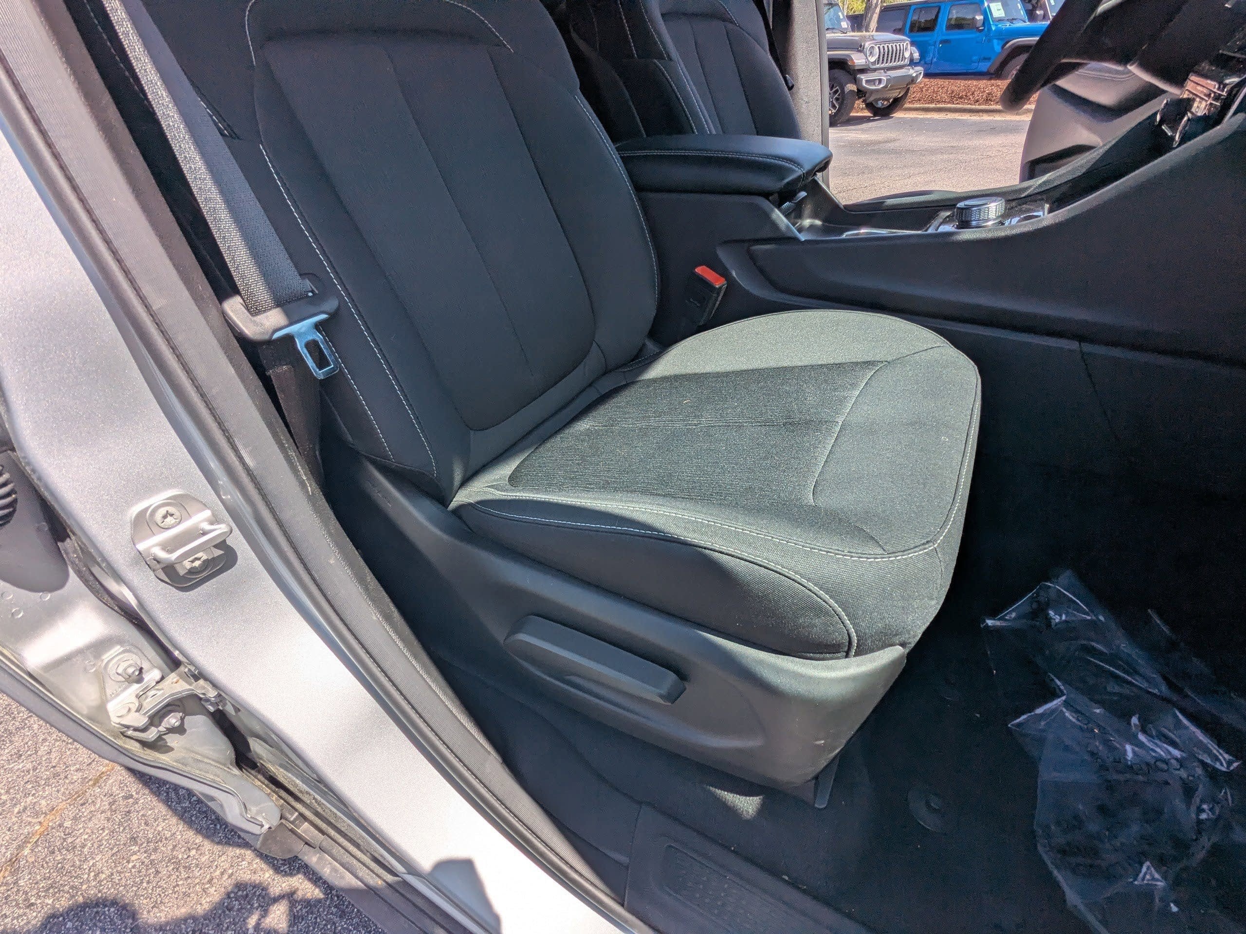 2024 Jeep Grand Cherokee L Laredo