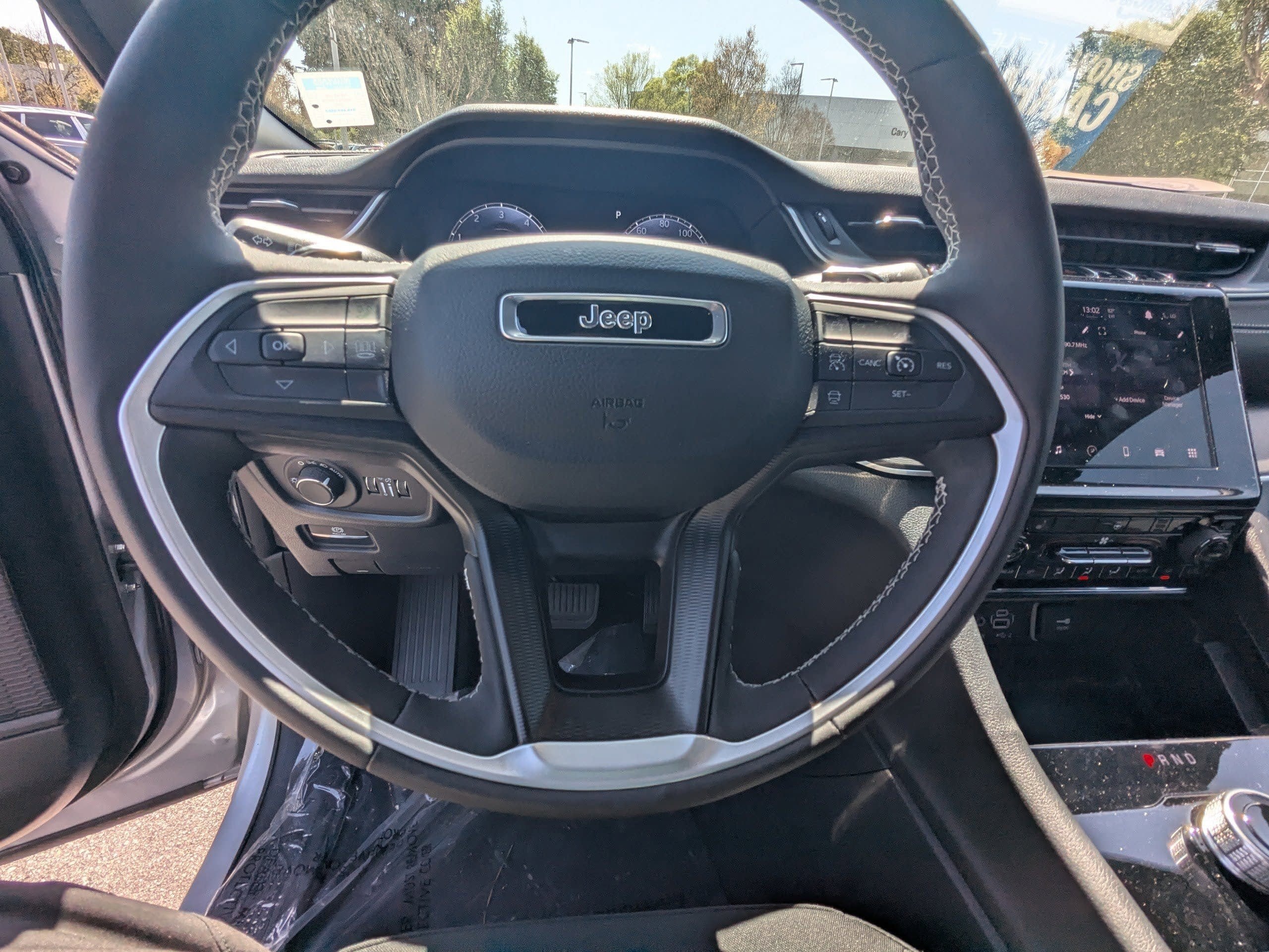 2024 Jeep Grand Cherokee L Laredo