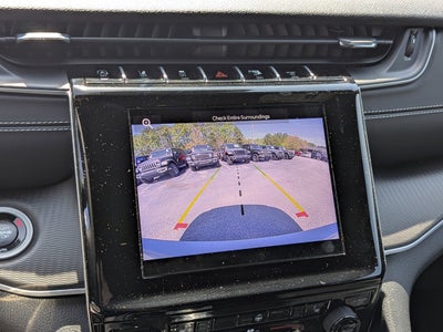 2024 Jeep Grand Cherokee L Laredo