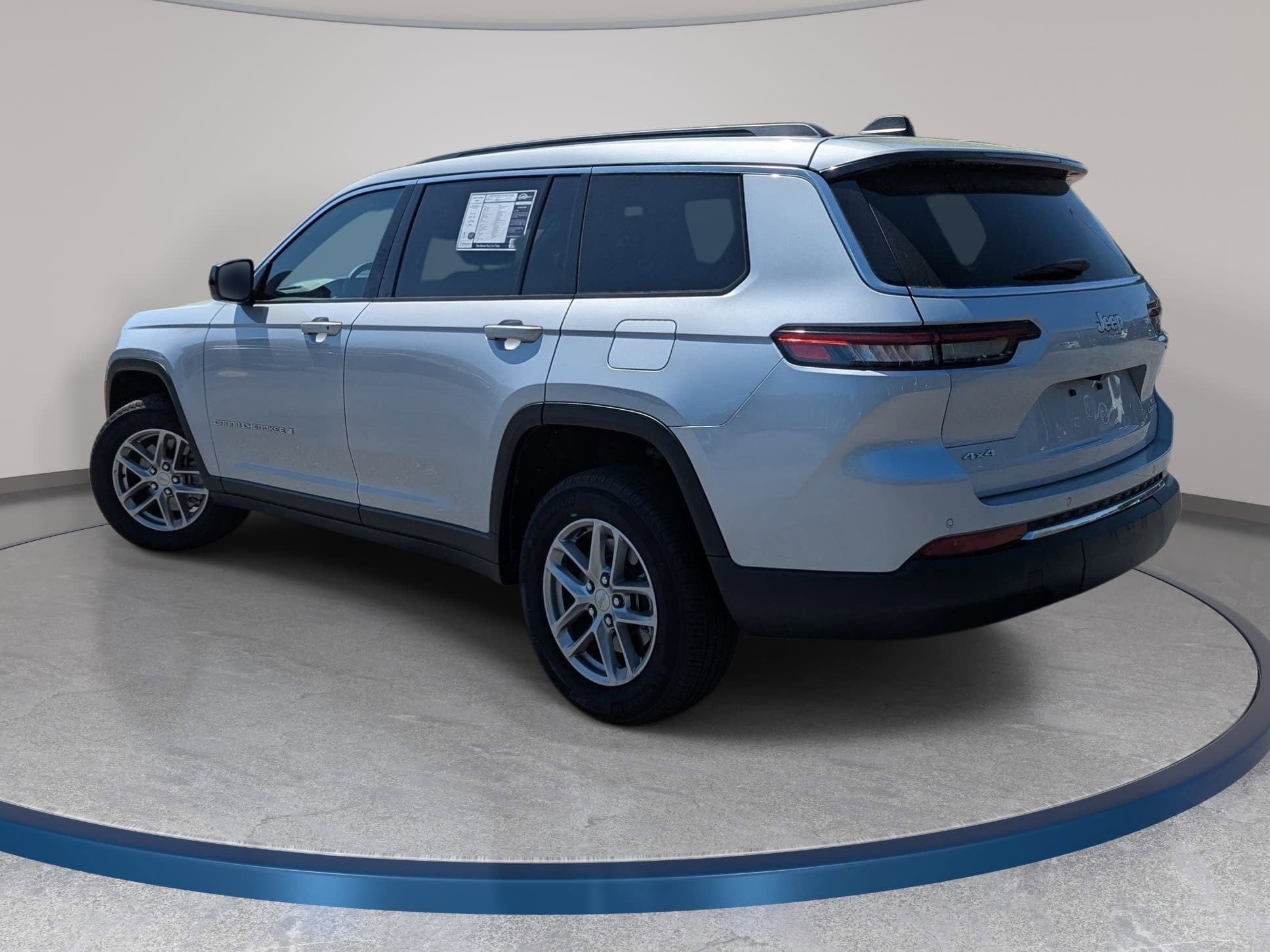 2024 Jeep Grand Cherokee L Laredo